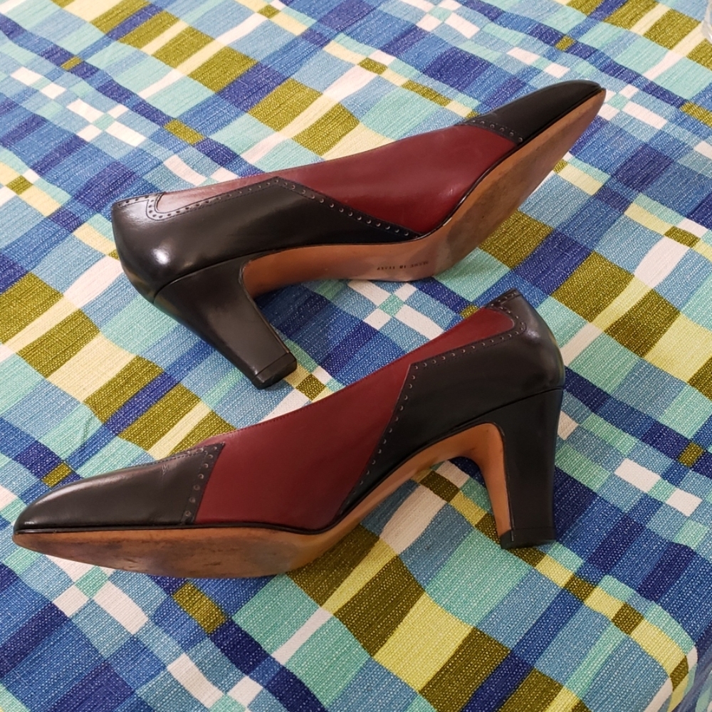 Ferragamo Spectator Pumps - Picture 7 of 8